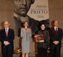La Reina Letizia entregó a Mitsuo Miura el XXVII Premio Tomás Francisco Prieto