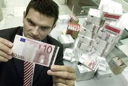 Habrá nuevos billetes de 10 euros a finales de 2014